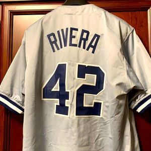 MLB Classic Rare New York Yankees Mariano “Mo” Rivera Relief Pitcher #42 Jersey!